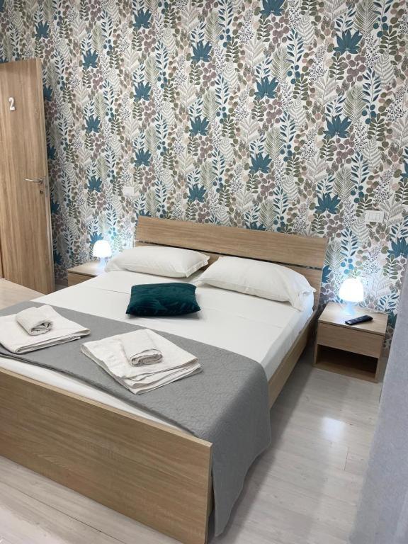 Central Rooms 128 ปาแลร์โม ภายนอก รูปภาพ
