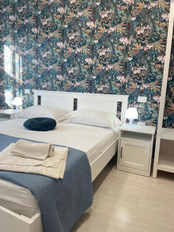 Central Rooms 128 ปาแลร์โม ภายนอก รูปภาพ
